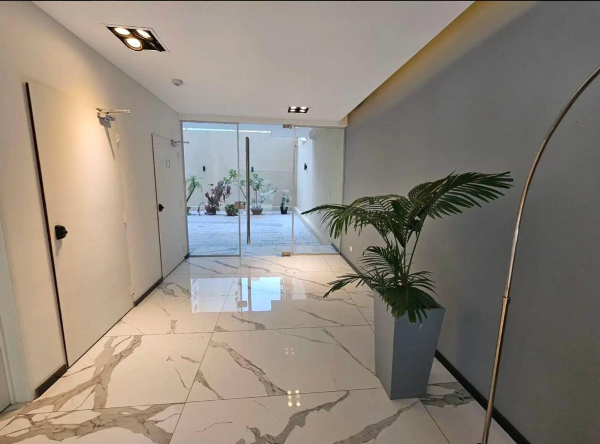 Venta Olivos 2 Amb 52 M2 Cochera Amenities