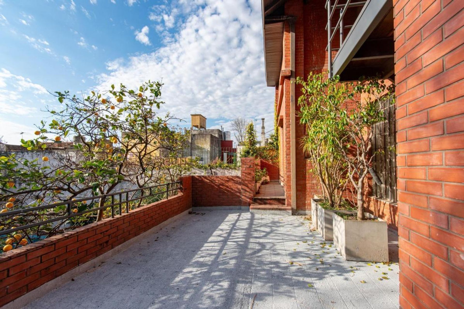 Venta Casa C/Pileta Vicente Lopez Lote 295 M2