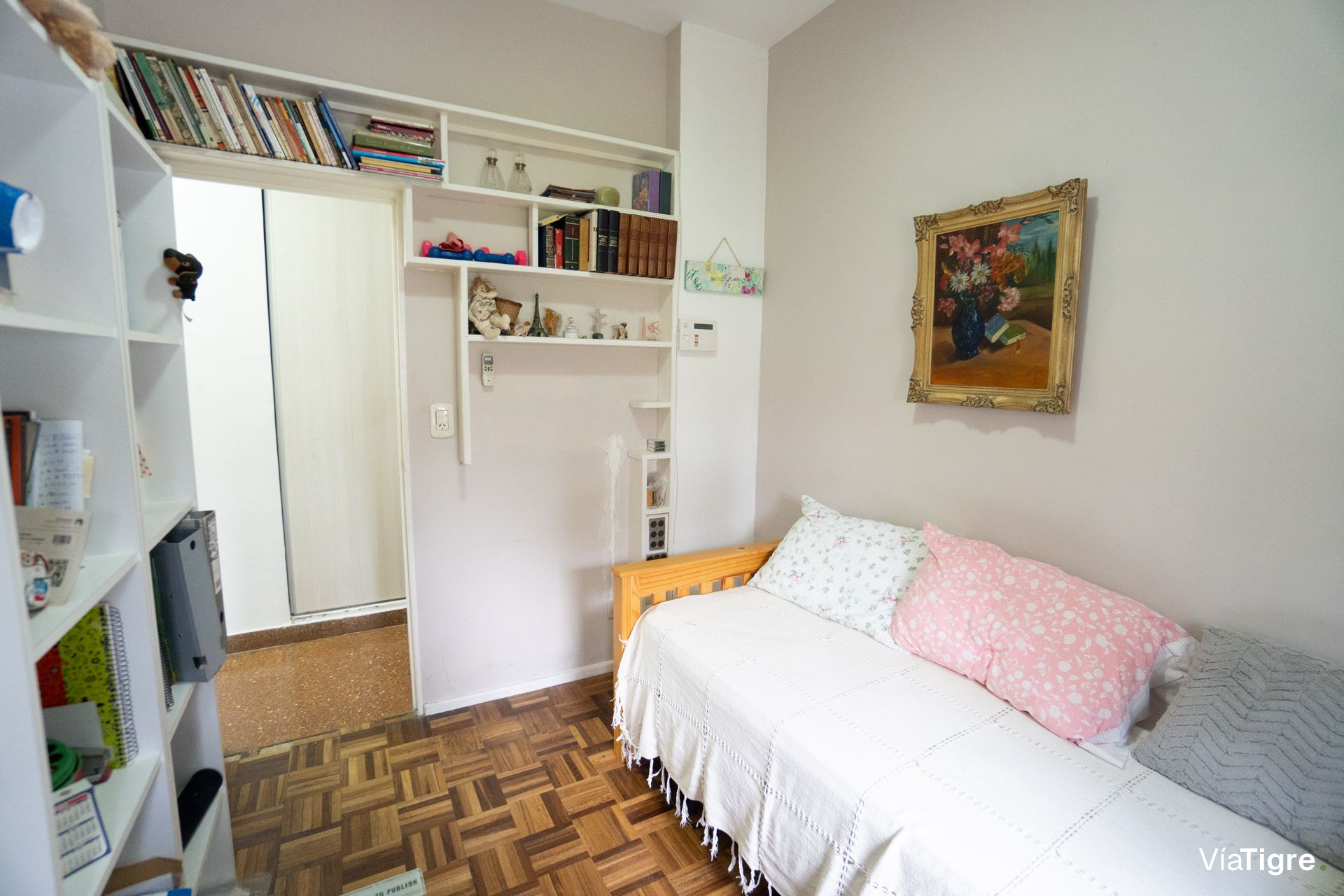 Departamento/PH 3 ambientes con jardín y parrilla.