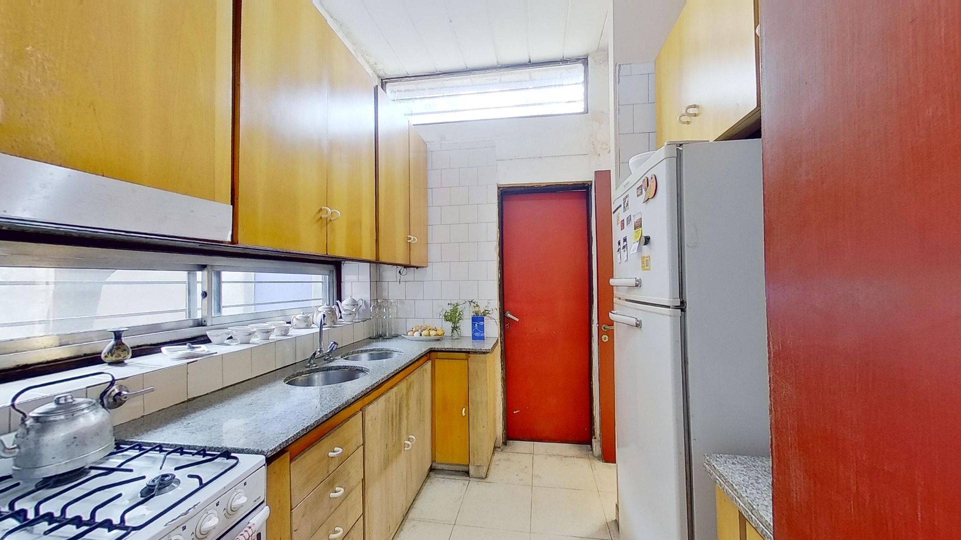 CASA EN VENTA 7 AMBIENTES DON TORCUATO LOTE 10x40