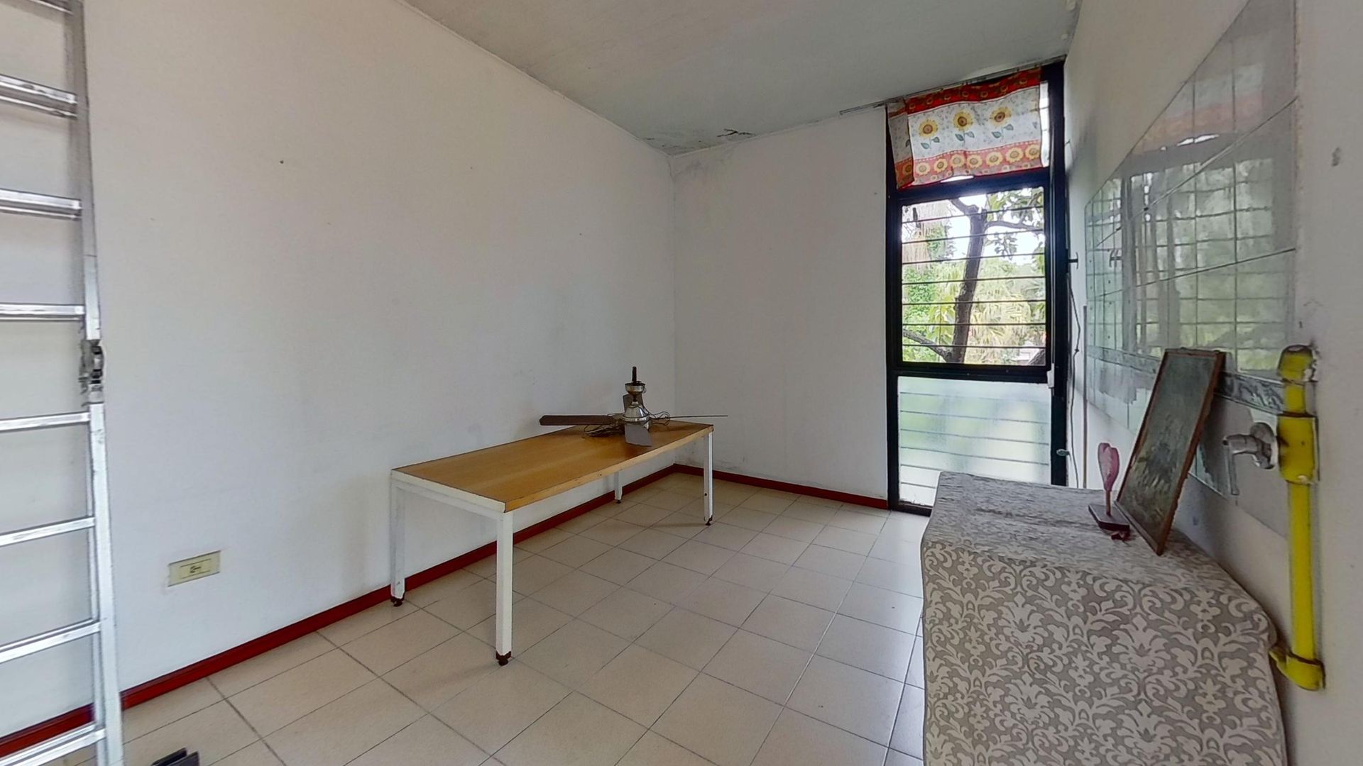 CASA EN VENTA 7 AMBIENTES DON TORCUATO LOTE 10x40