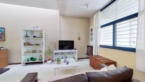 CASA EN VENTA 7 AMBIENTES DON TORCUATO LOTE 10x40
