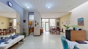 CASA EN VENTA 7 AMBIENTES DON TORCUATO LOTE 10x40