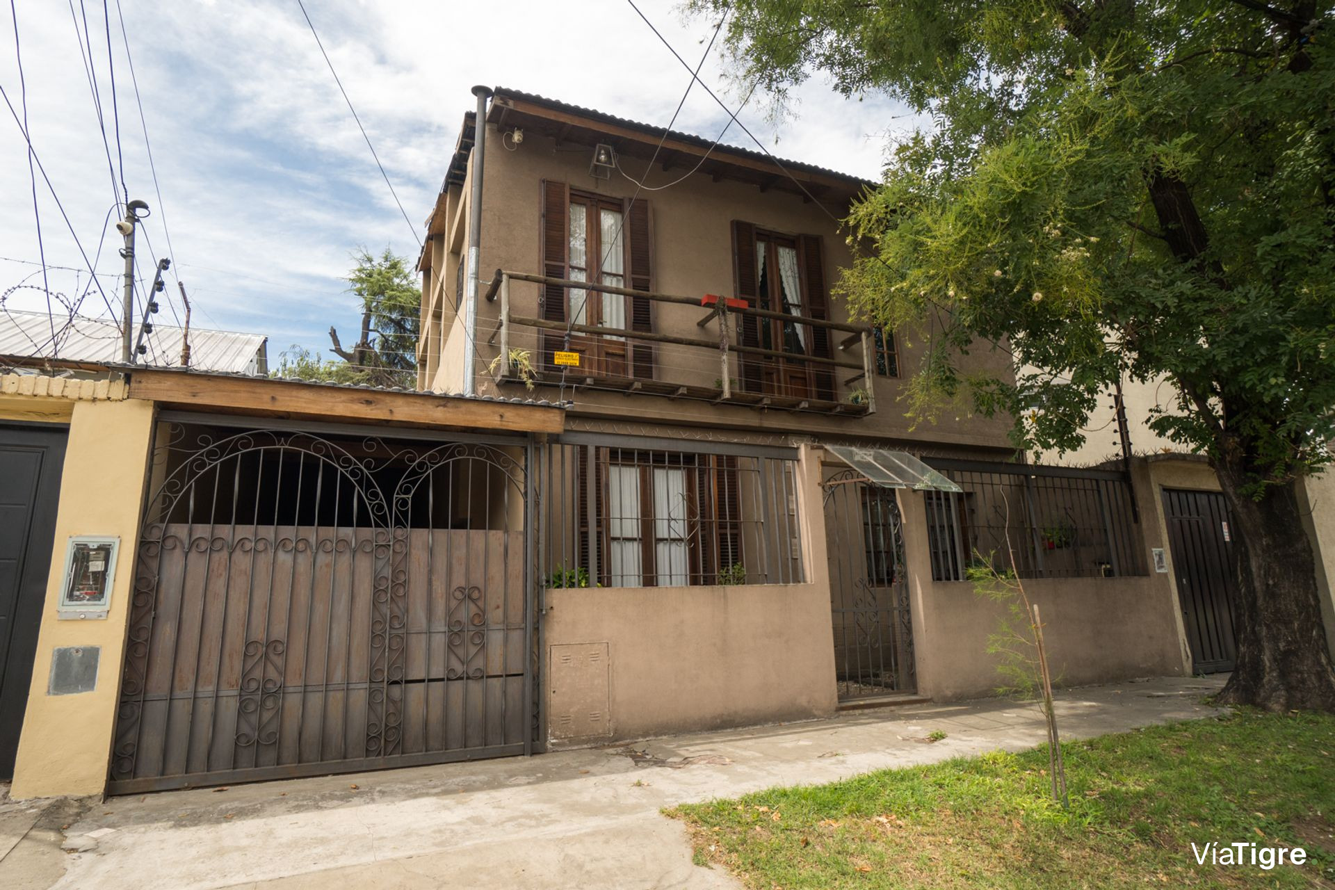 Venta casa estilo campo piscina jardin - Florida O