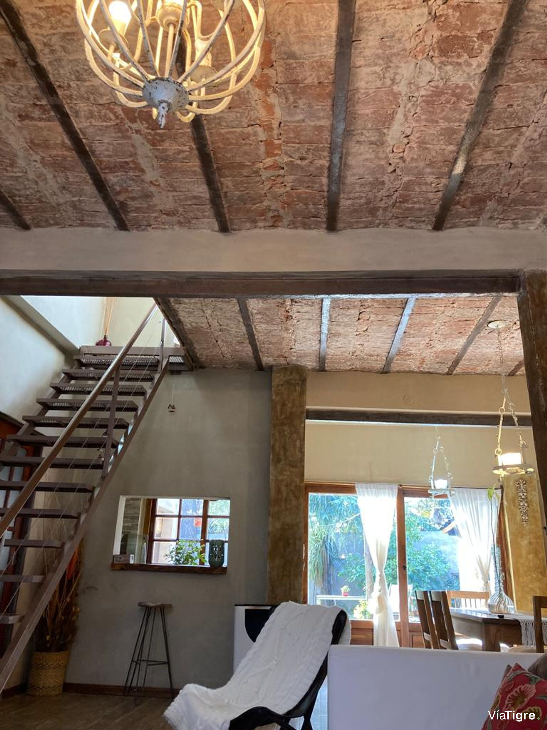 Venta casa estilo campo piscina jardin - Florida O