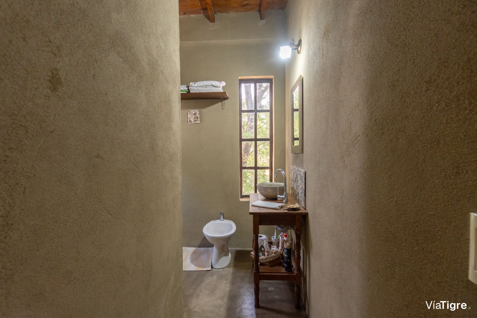 Venta casa estilo campo piscina jardin - Florida O