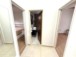 FOR SALE Apartment 4 rooms with balcony in Florida