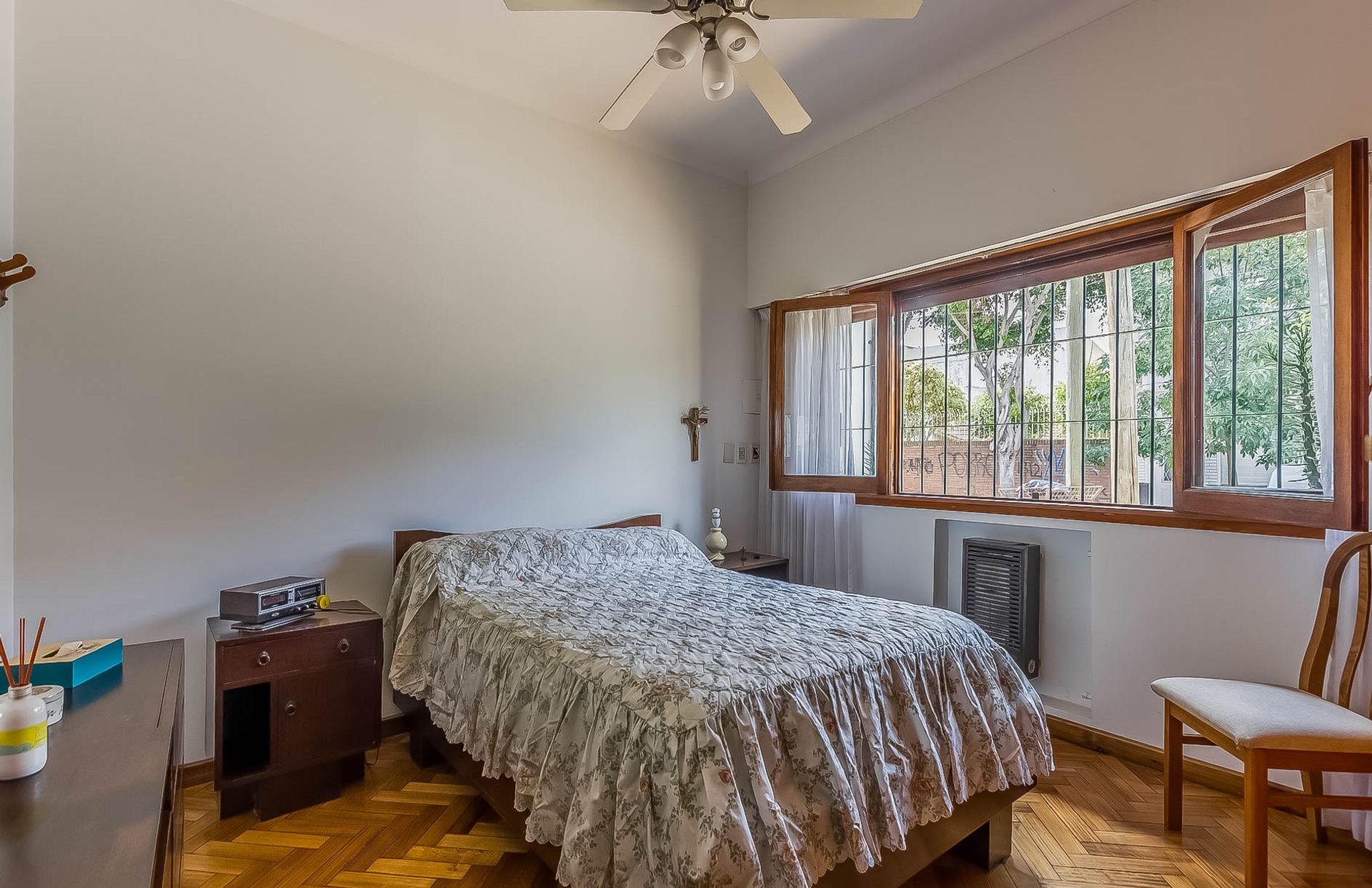 venta casa con patio + departamento 2 amb/ Florida