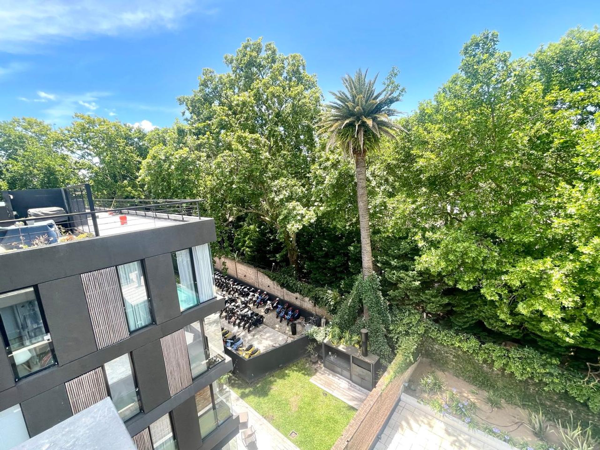 Departamento 3 Amb- Av Libertador 13300 Martinez