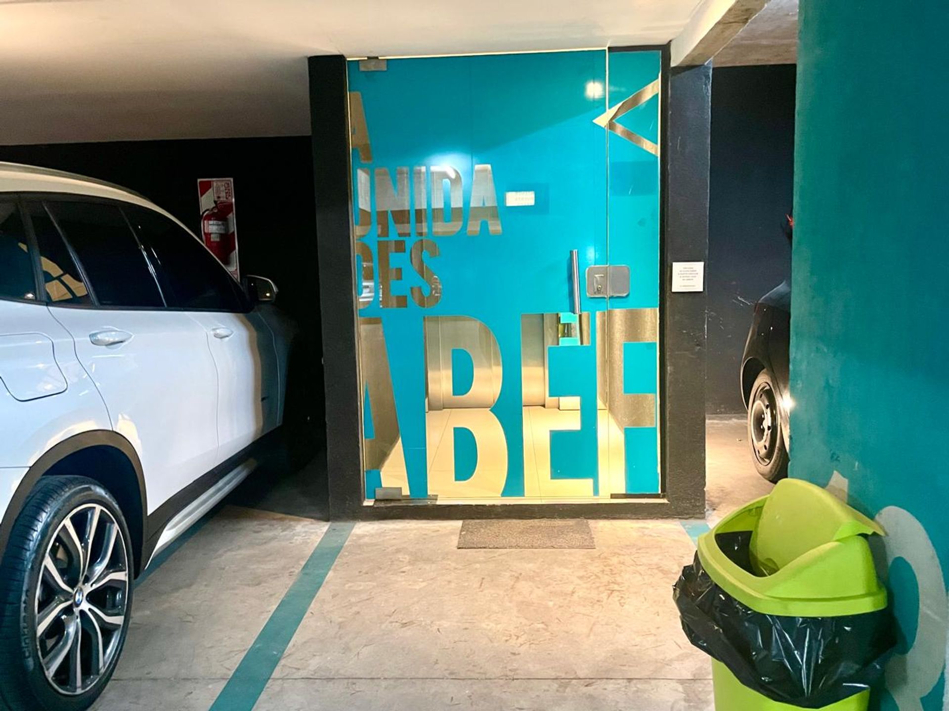 Departamento 3 Amb- Av Libertador 13300 Martinez