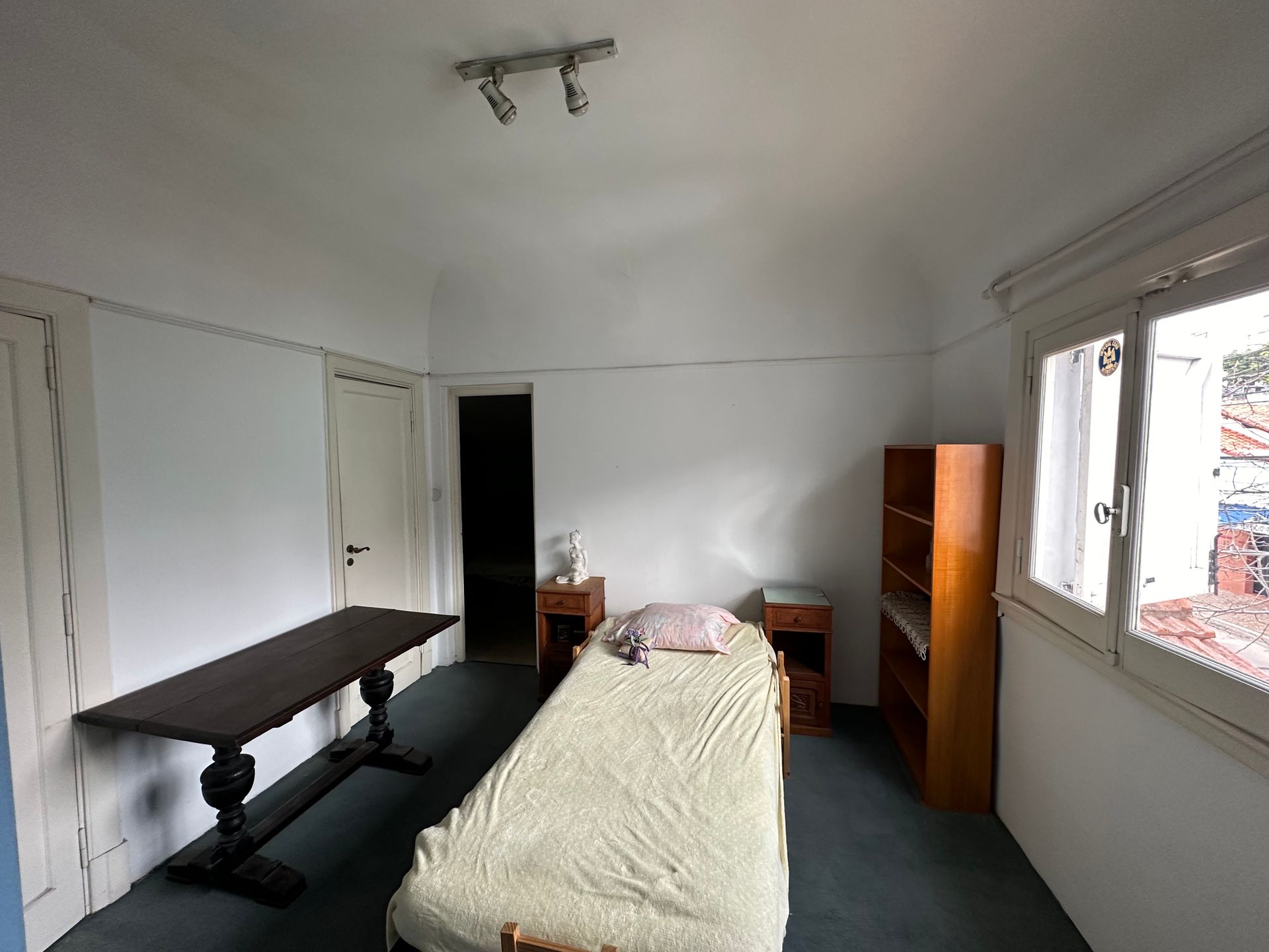 Venta Casa 7 Ambientes En Olivos Con Cochera
