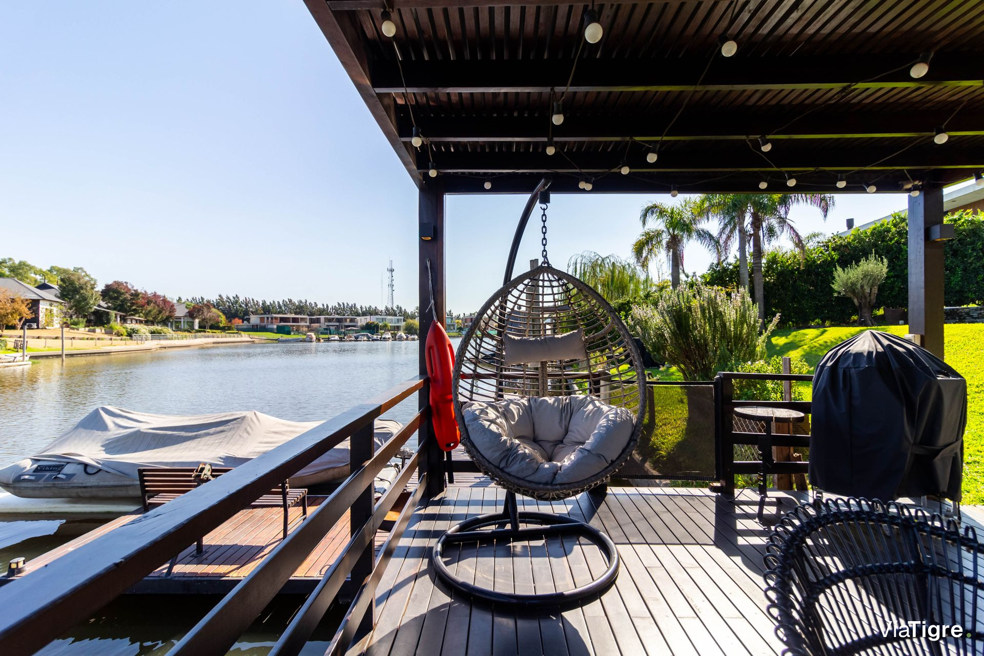 Venta Casa Barrio Albanueva 8 Amb Al Rio Tigre