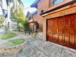 Excellent Two-Story House with Park and Pool