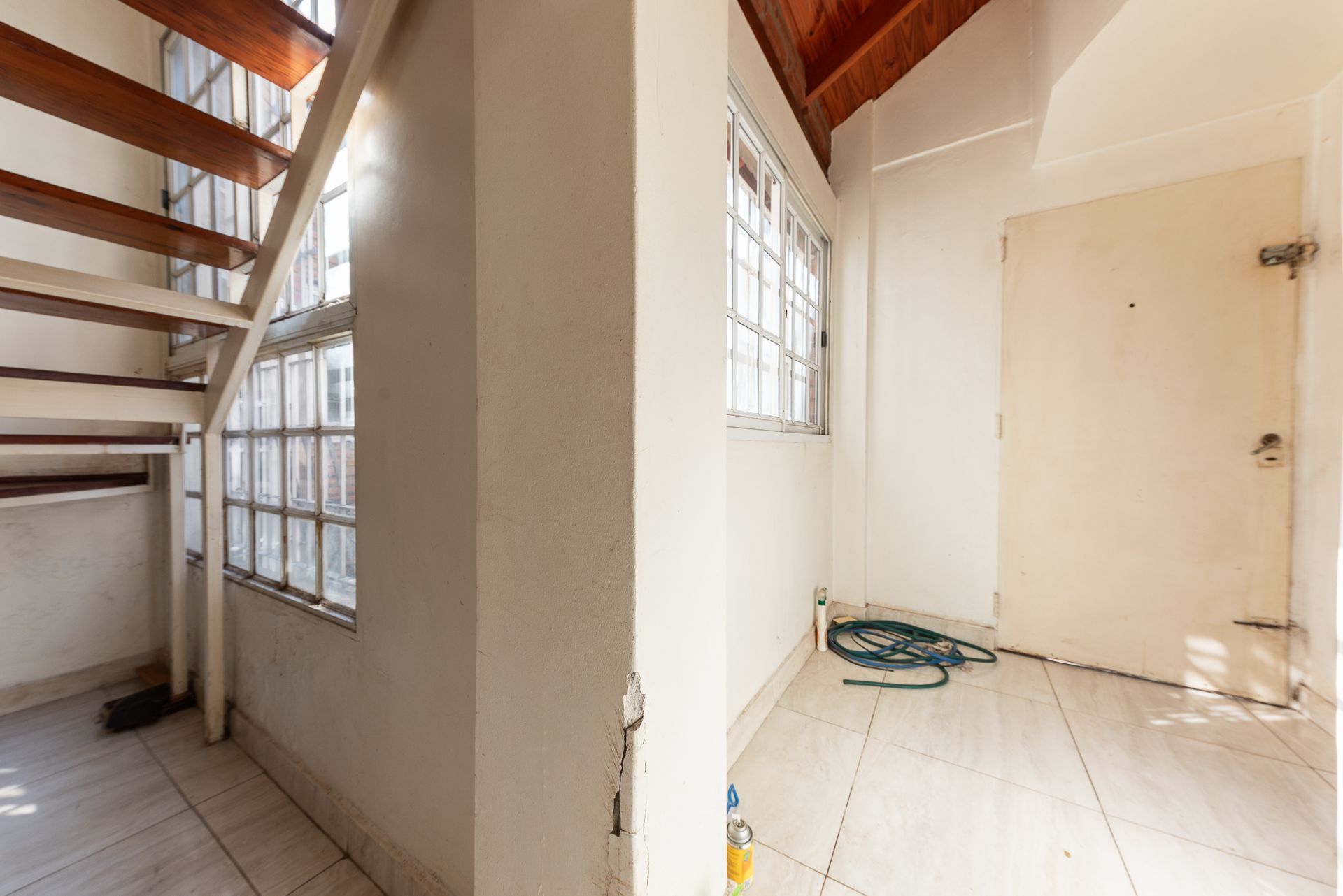 VENTA CASA 5 AMBIENTES + Depto EN VILLA MARTELLI
