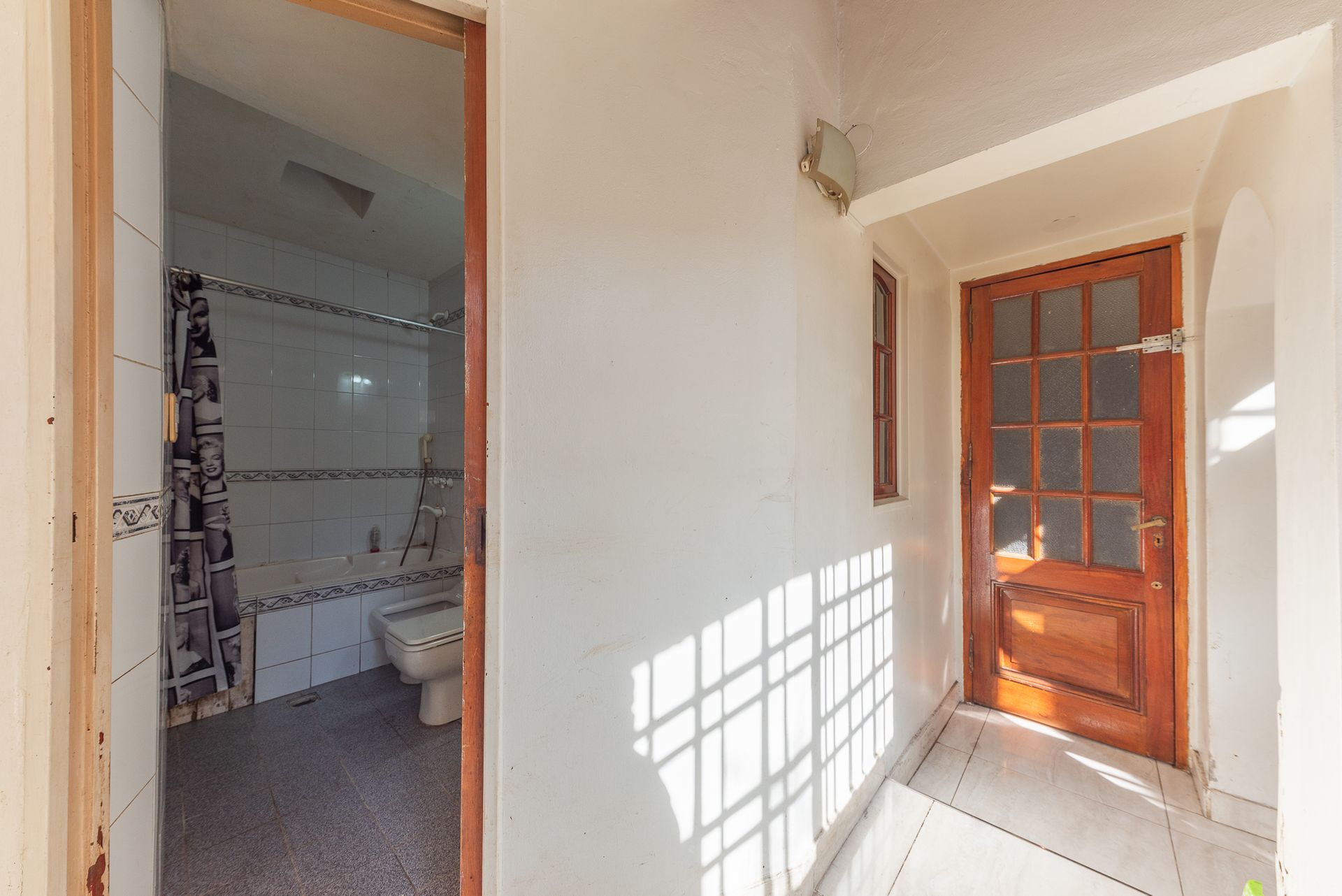 VENTA CASA 5 AMBIENTES + Depto EN VILLA MARTELLI