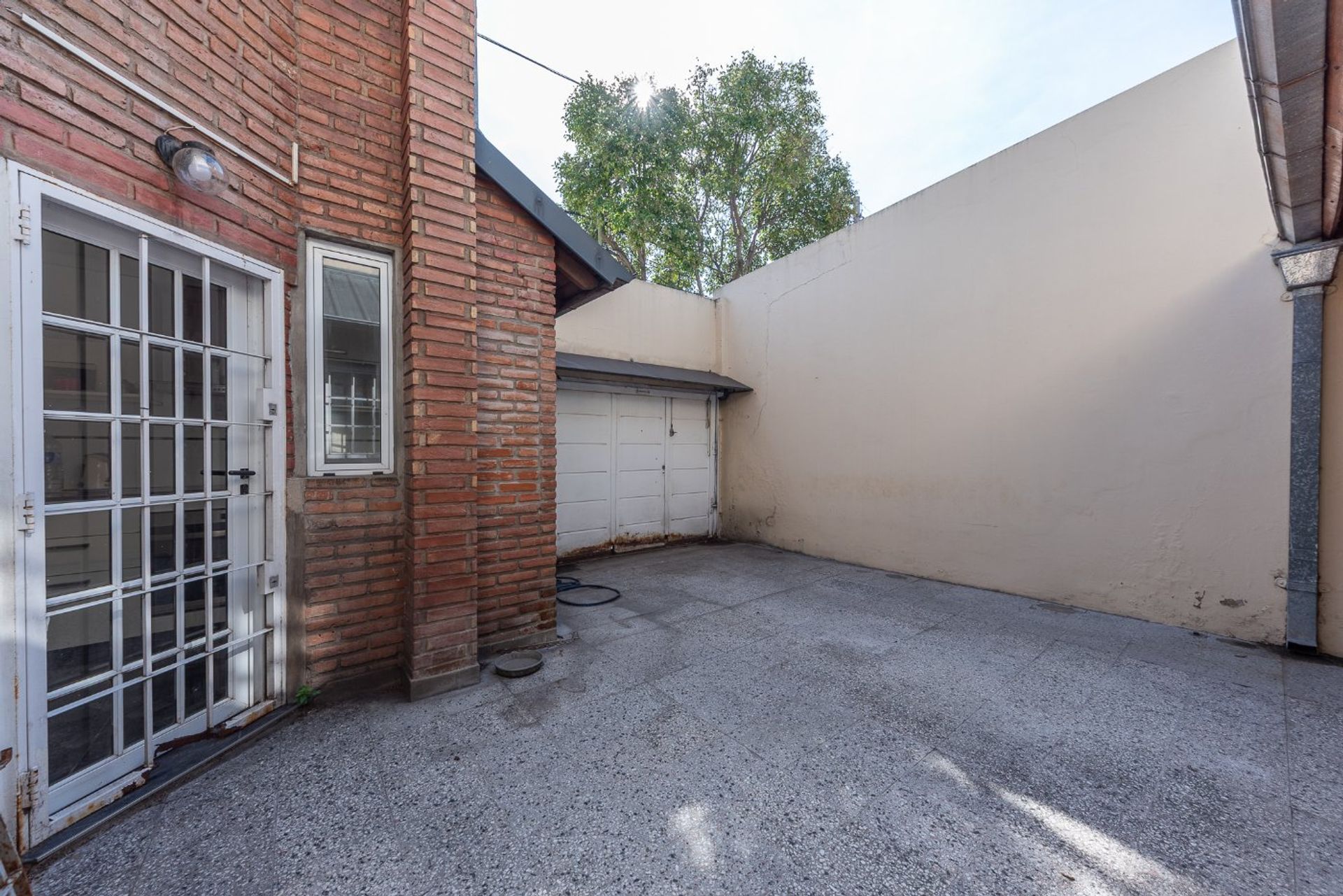 VENTA CASA 5 AMBIENTES + Depto EN VILLA MARTELLI