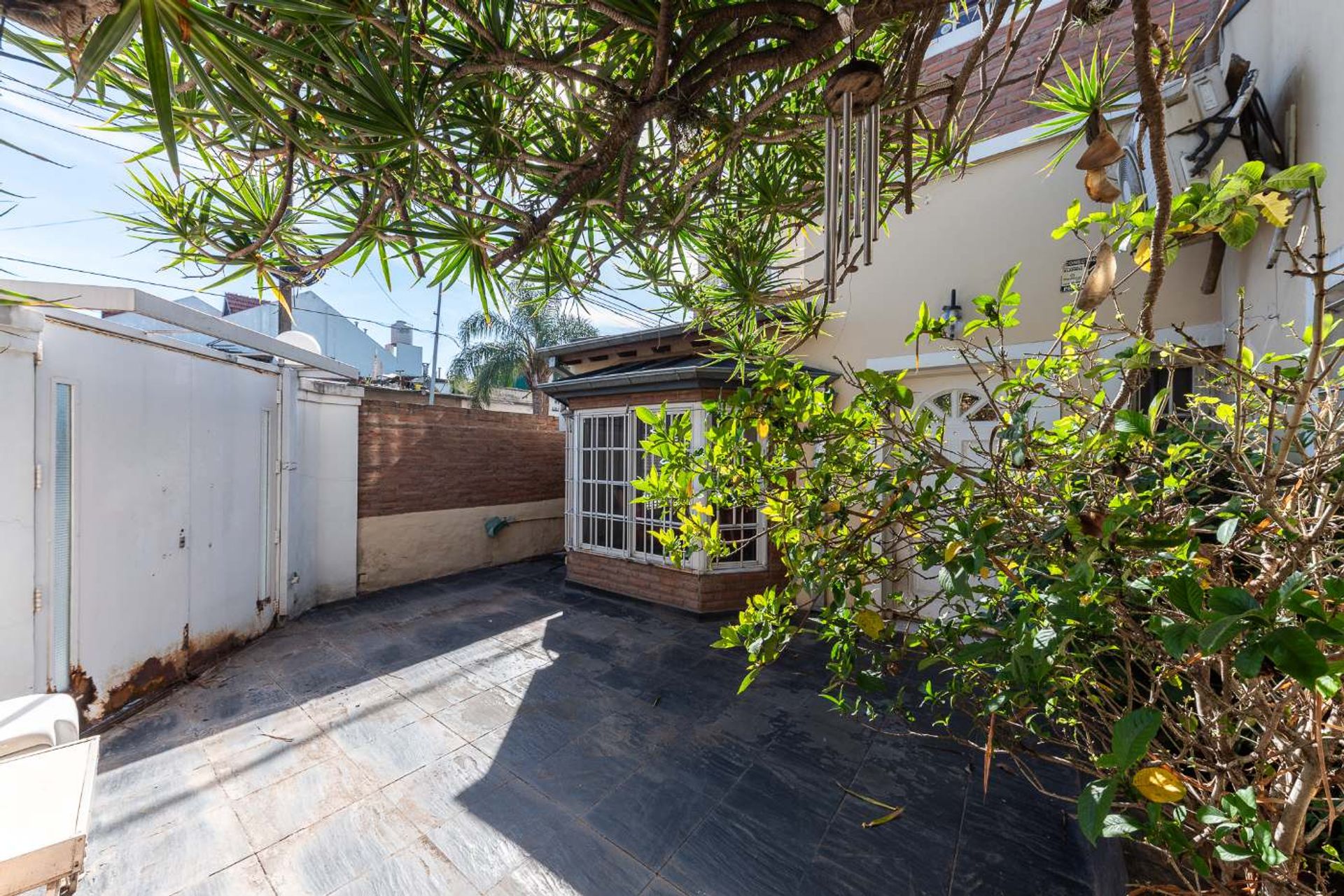 VENTA CASA 5 AMBIENTES + Depto EN VILLA MARTELLI