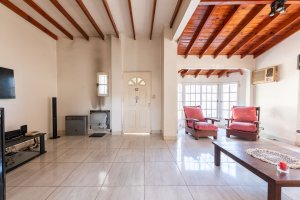 House for Sale, 5 rooms + Apartment in Villa Martelli