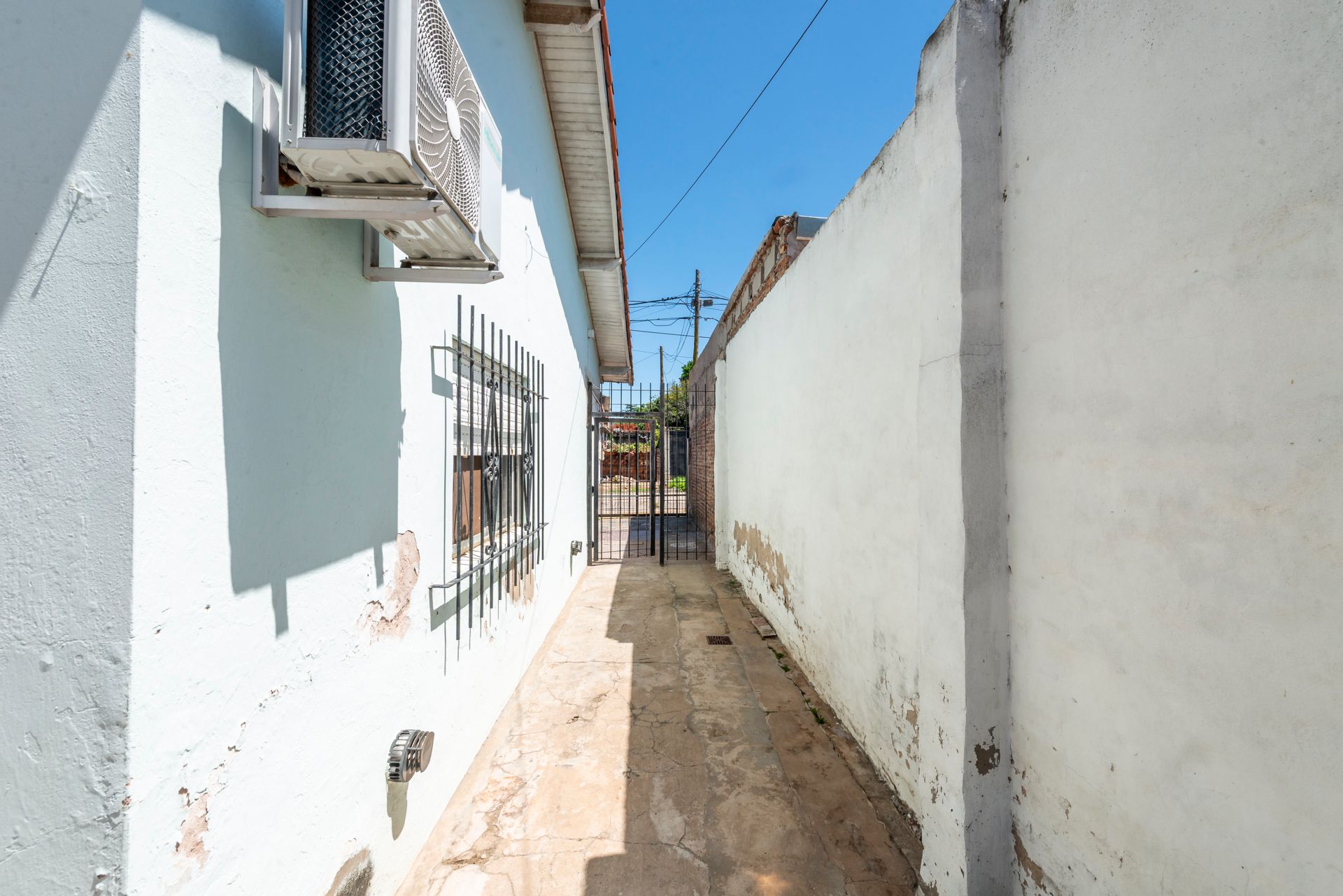 Venta Casa 4 Ambientes Con Patio Don Torcuato