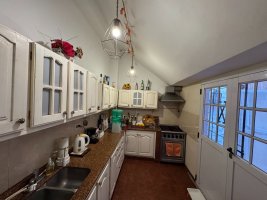 House for Sale – 7 Rooms with Garden in Florida
