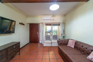 Venta Casa 5 Ambientes Pileta Y Quincho Torcuato