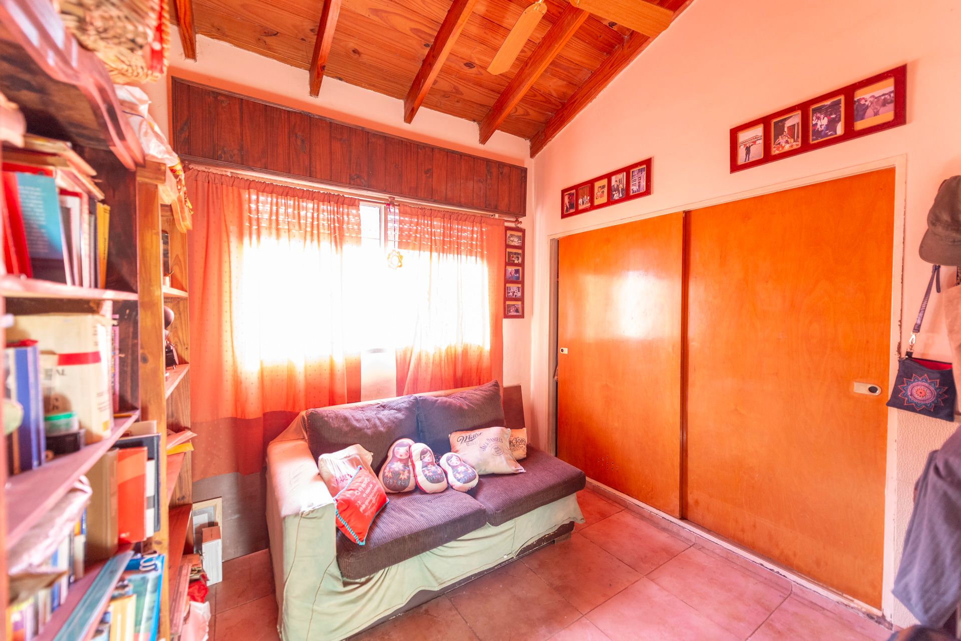 Venta Casa 4 Ambientes Jardin Troncos De Talar