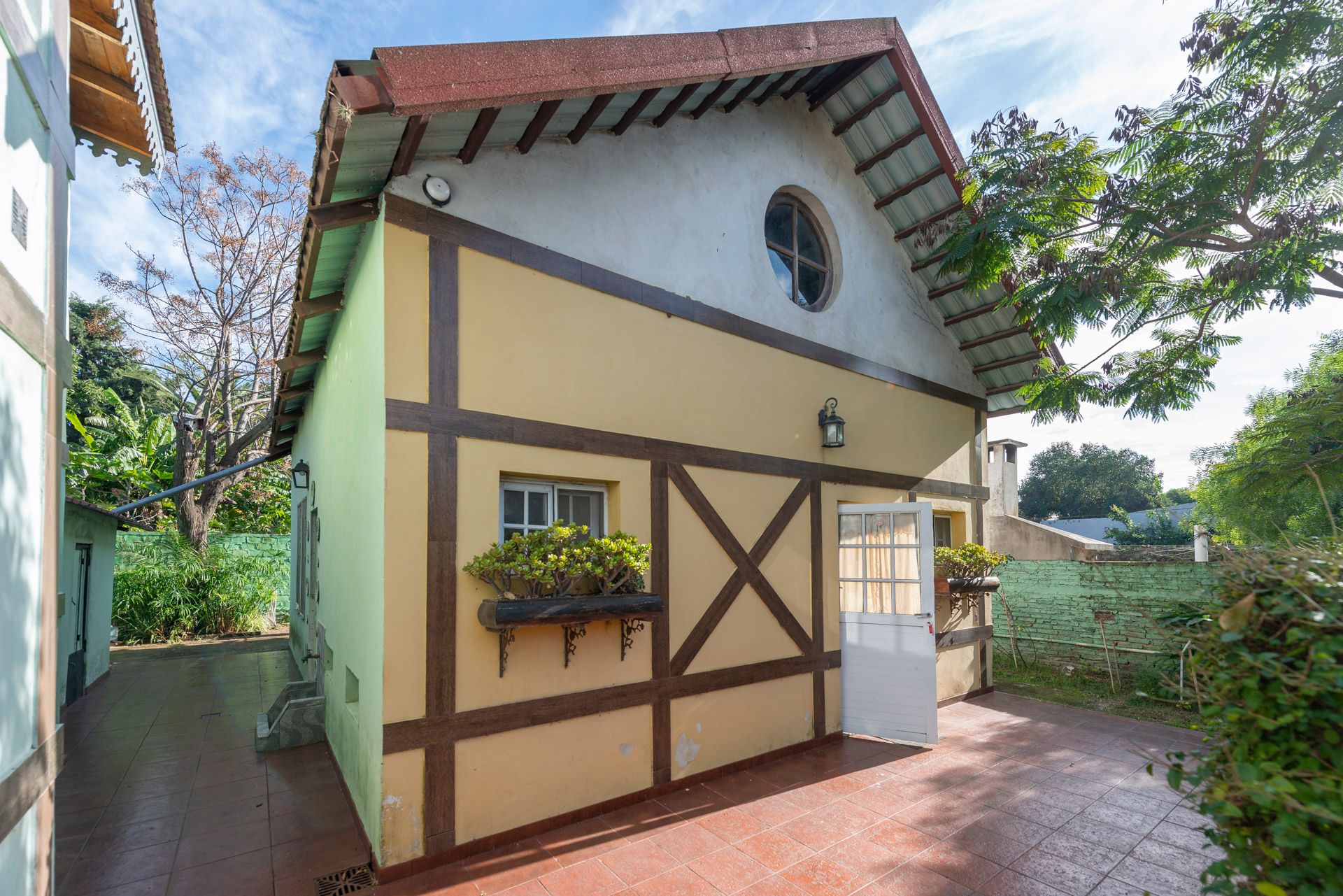 Venta Casa 4 Ambientes Jardin Troncos De Talar