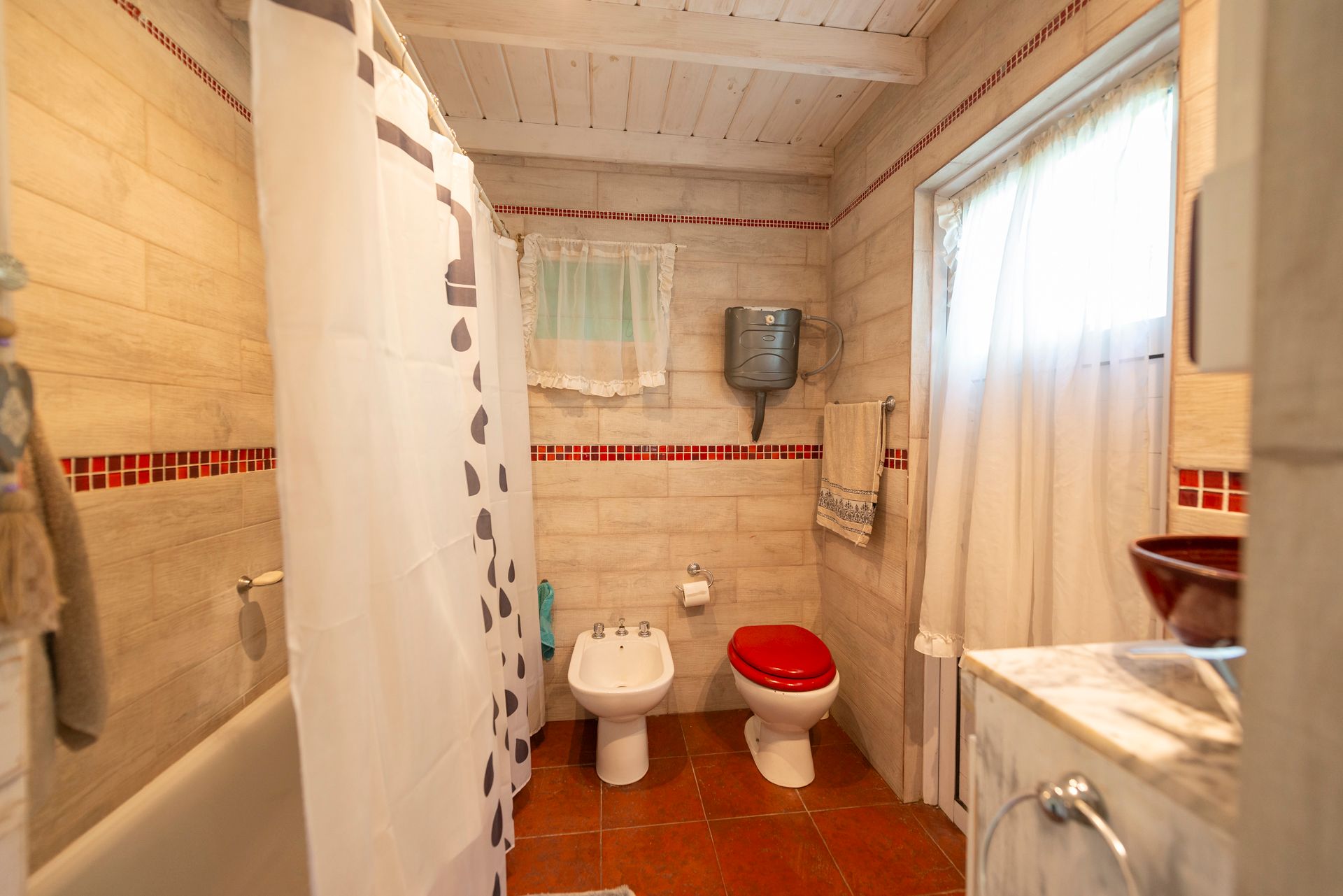 Venta Casa 4 Ambientes Jardin Troncos De Talar
