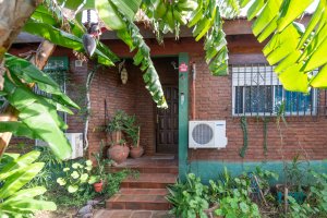 Venta Casa 4 Ambientes Jardin Troncos De Talar