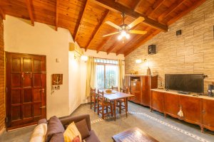 Venta Casa 4 Ambientes Jardin Troncos De Talar