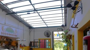 VENTA amplio PH tipo casa luminoso indep Apto Cred