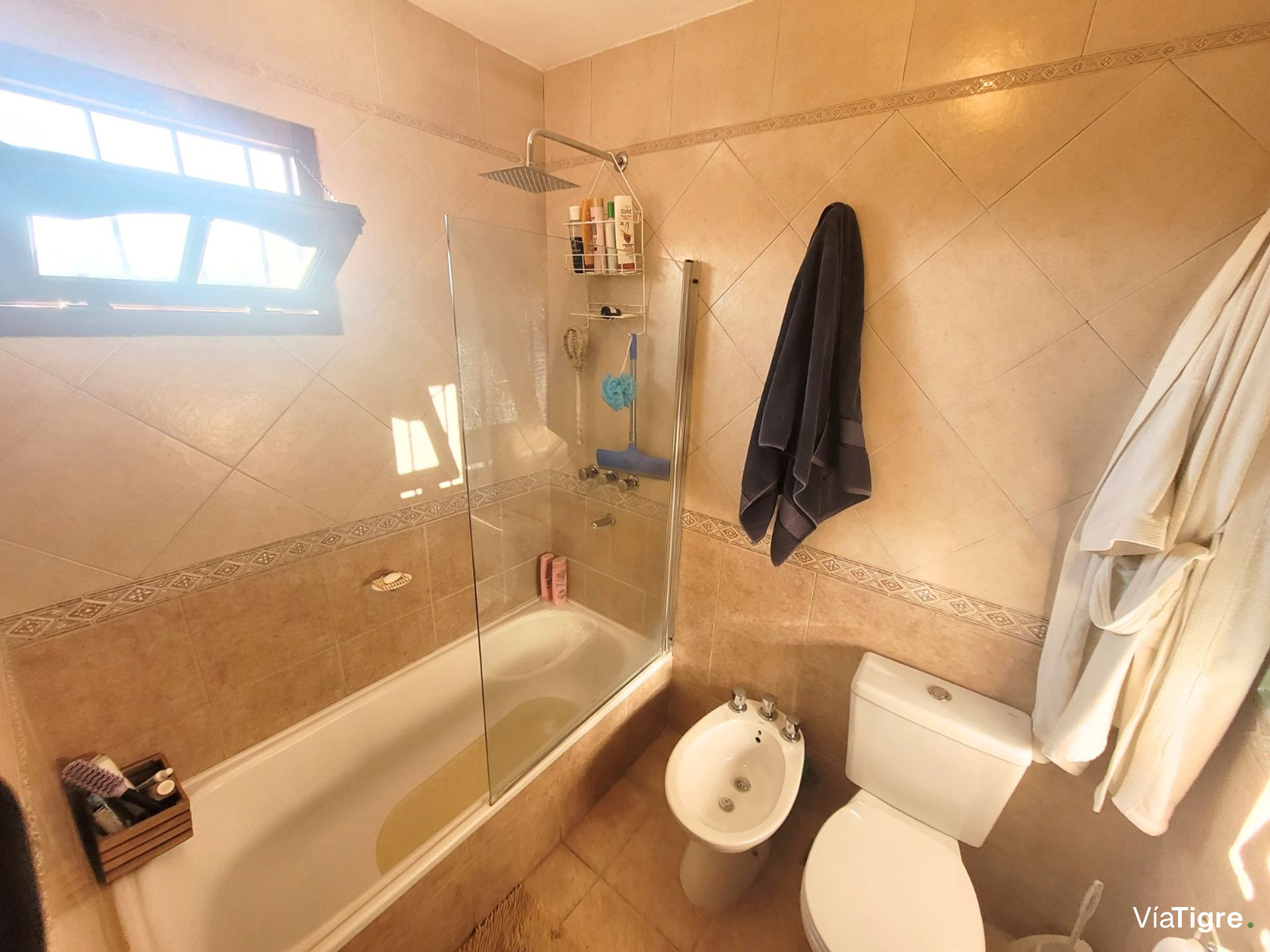Casa En Venta Don Torcuato - 5 Amb + Quincho 4 Amb