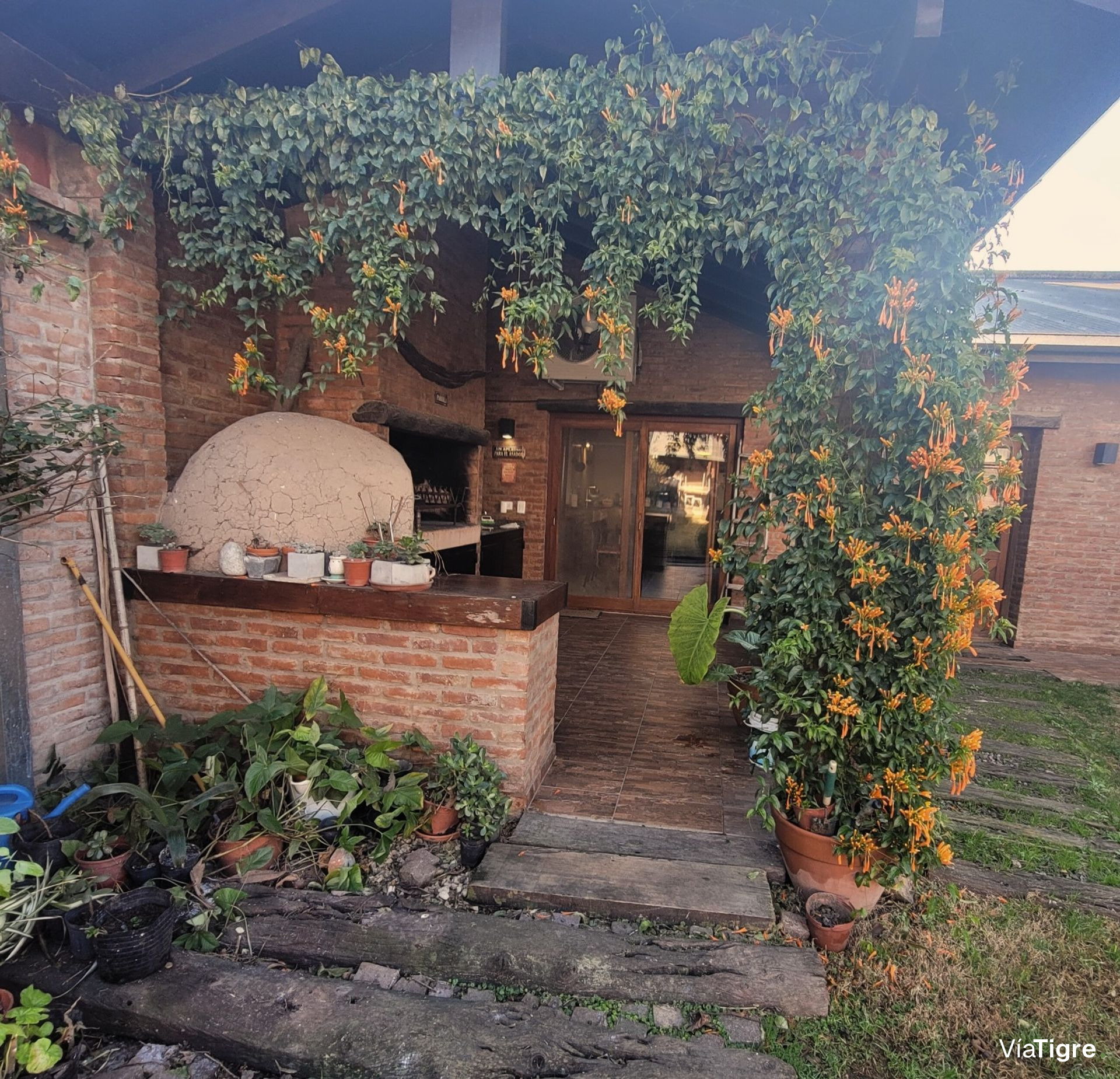 Casa En Venta Don Torcuato - 5 Amb + Quincho 4 Amb
