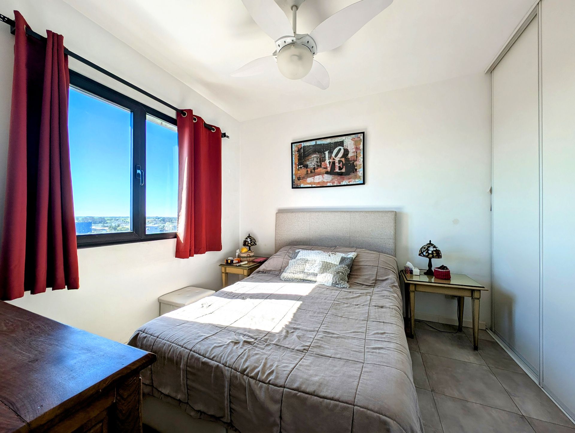 Venta Depto 3 amb.Tigre. Balcón.Coch. Amenities.