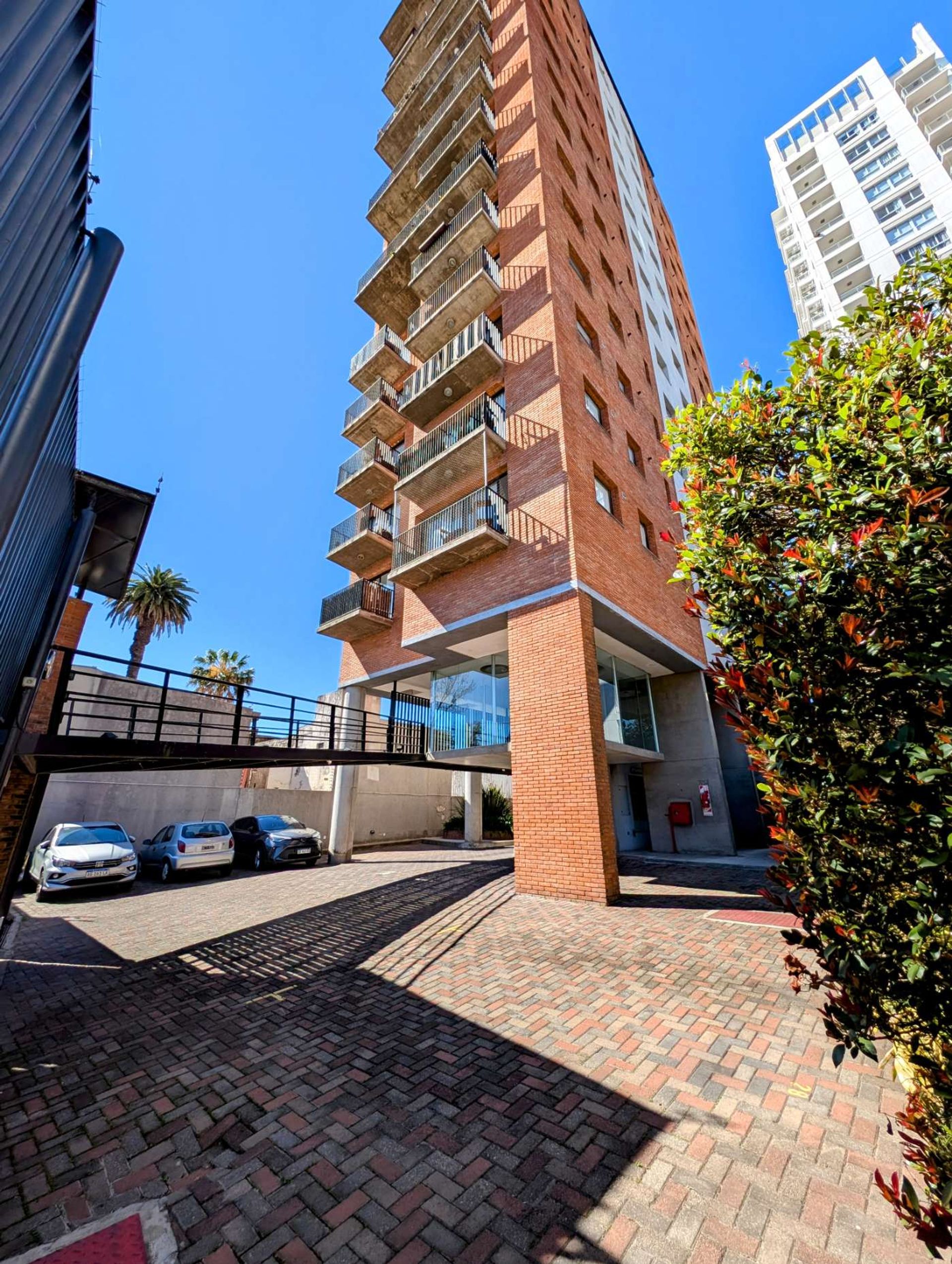 Venta Depto 3 amb.Tigre. Balcón.Coch. Amenities.