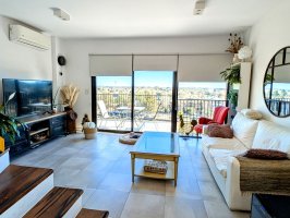 3-room Apartment for Sale in Tigre – Balcony, Garage, Amenities.