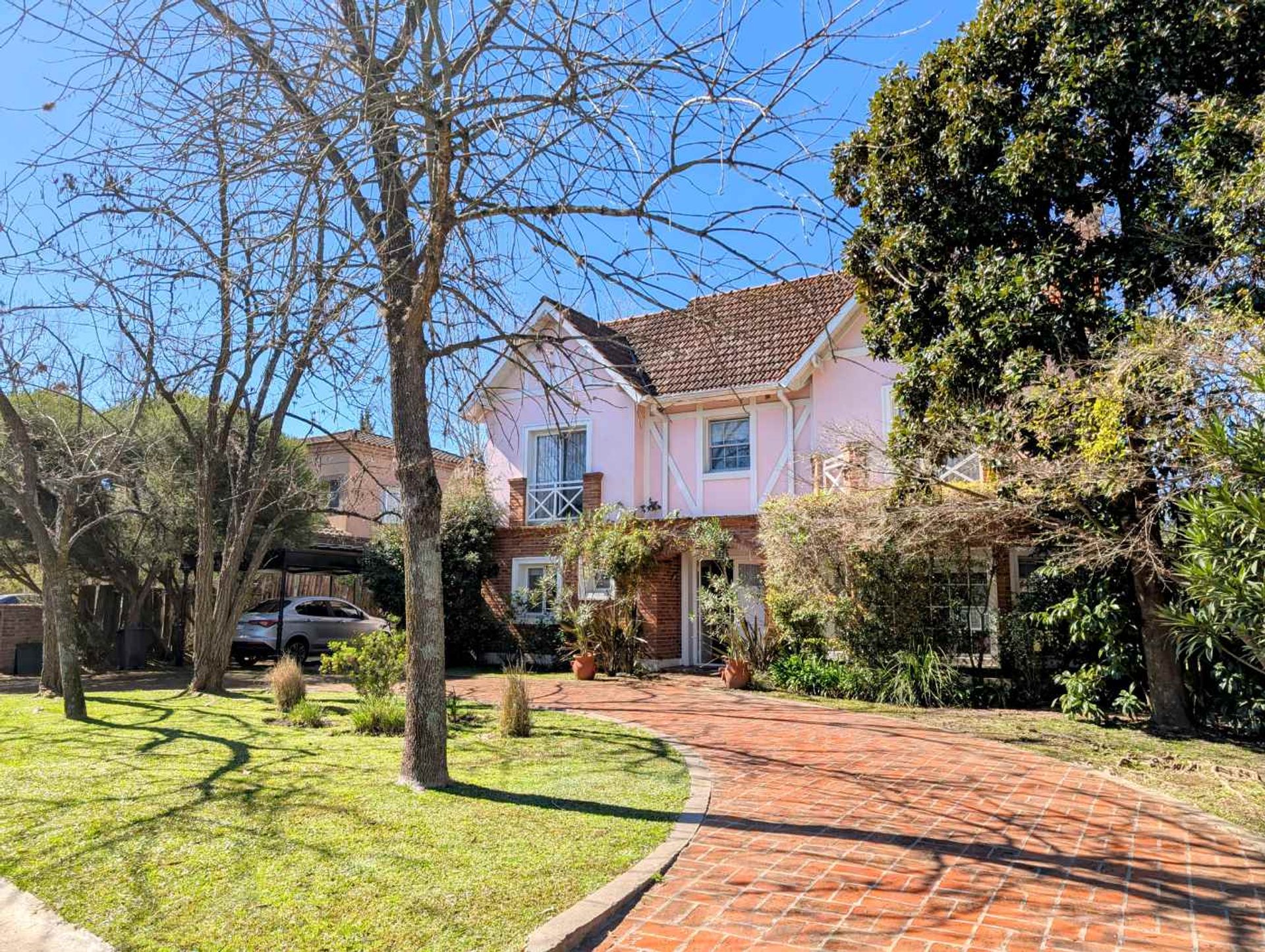 Casa Santa María De Tigre, Rincón De Milberg for Sale