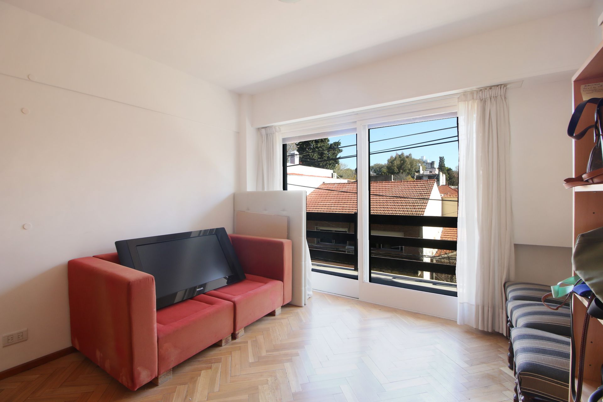 Venta Departamento 4 Amb. + Cochera- Vicente Lopez