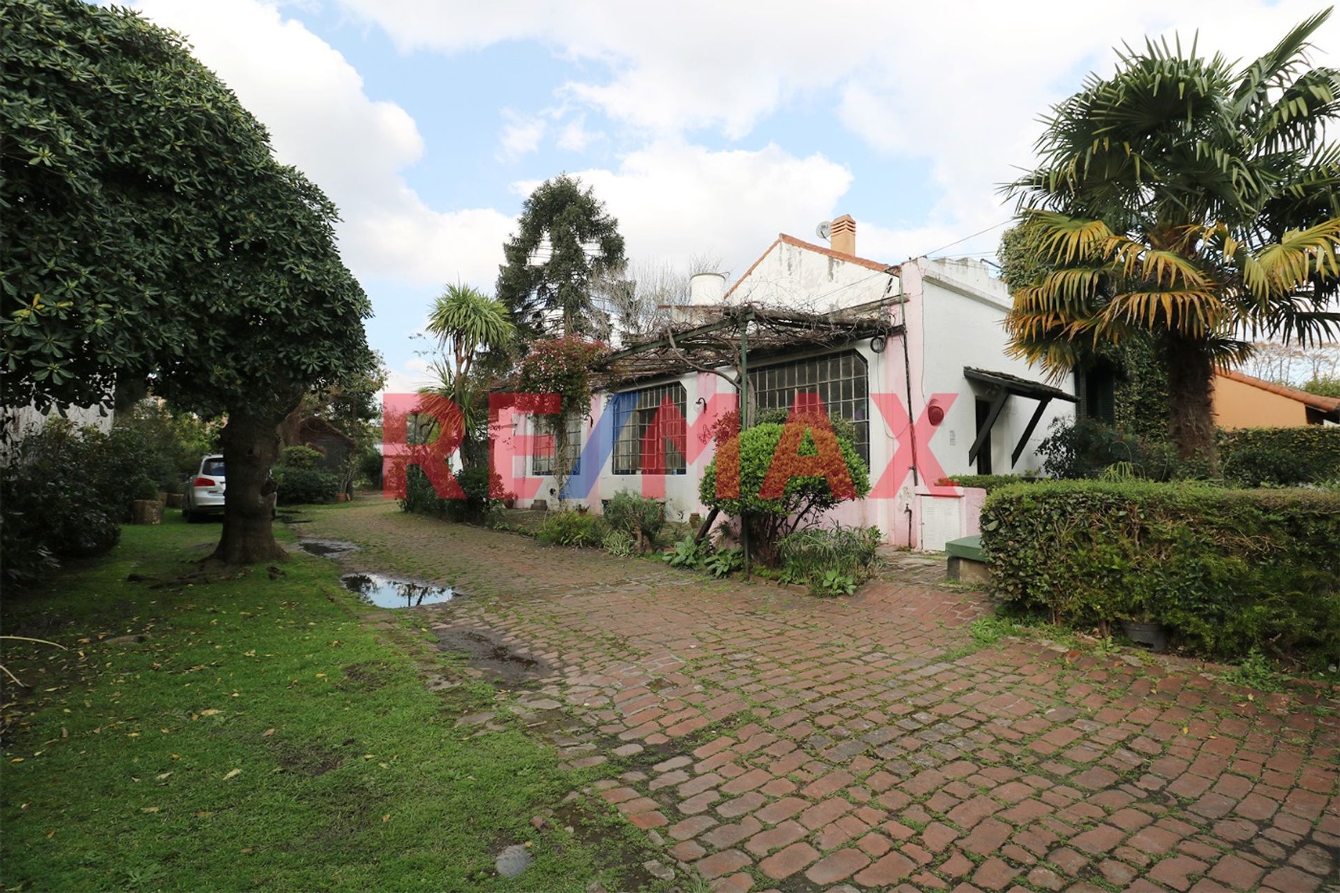 House for sale, 7 rooms, with large garden, Martínez