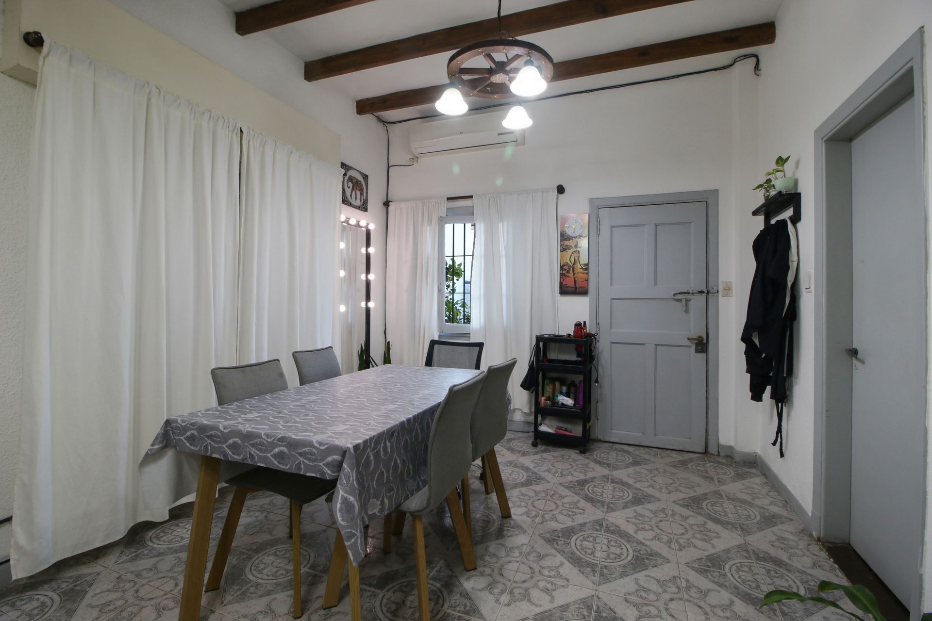 Sale: Ph Beccar House Type with Garage, 4 Units