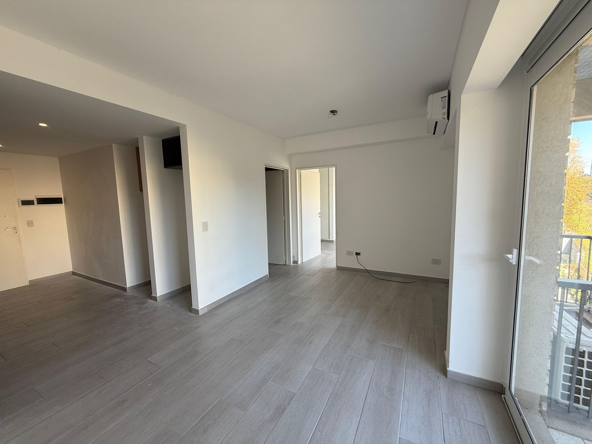 Spectacular 2-room with balcony and garage