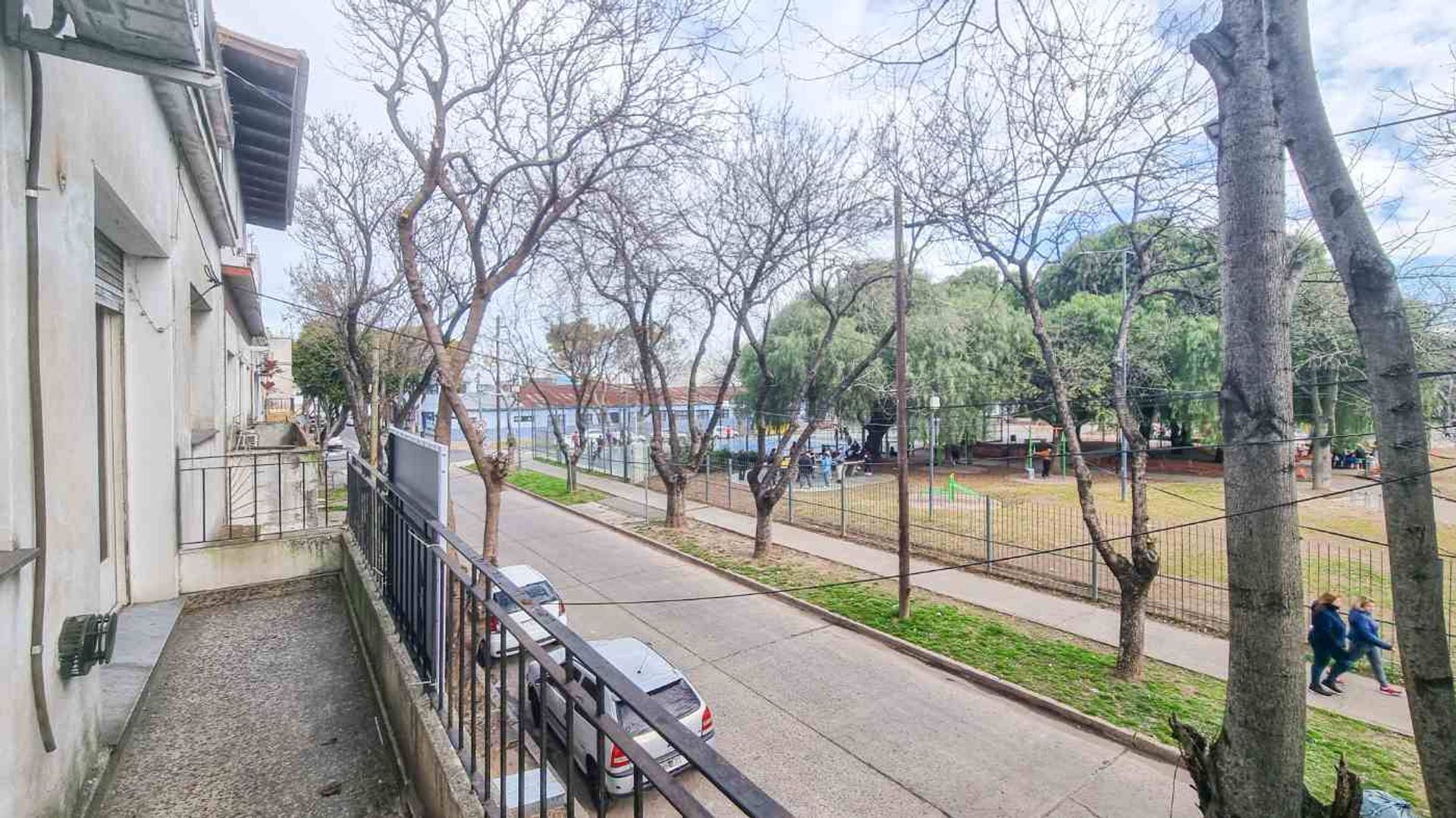 Venta PH 4 amb. quincho parrilla terraza permuta