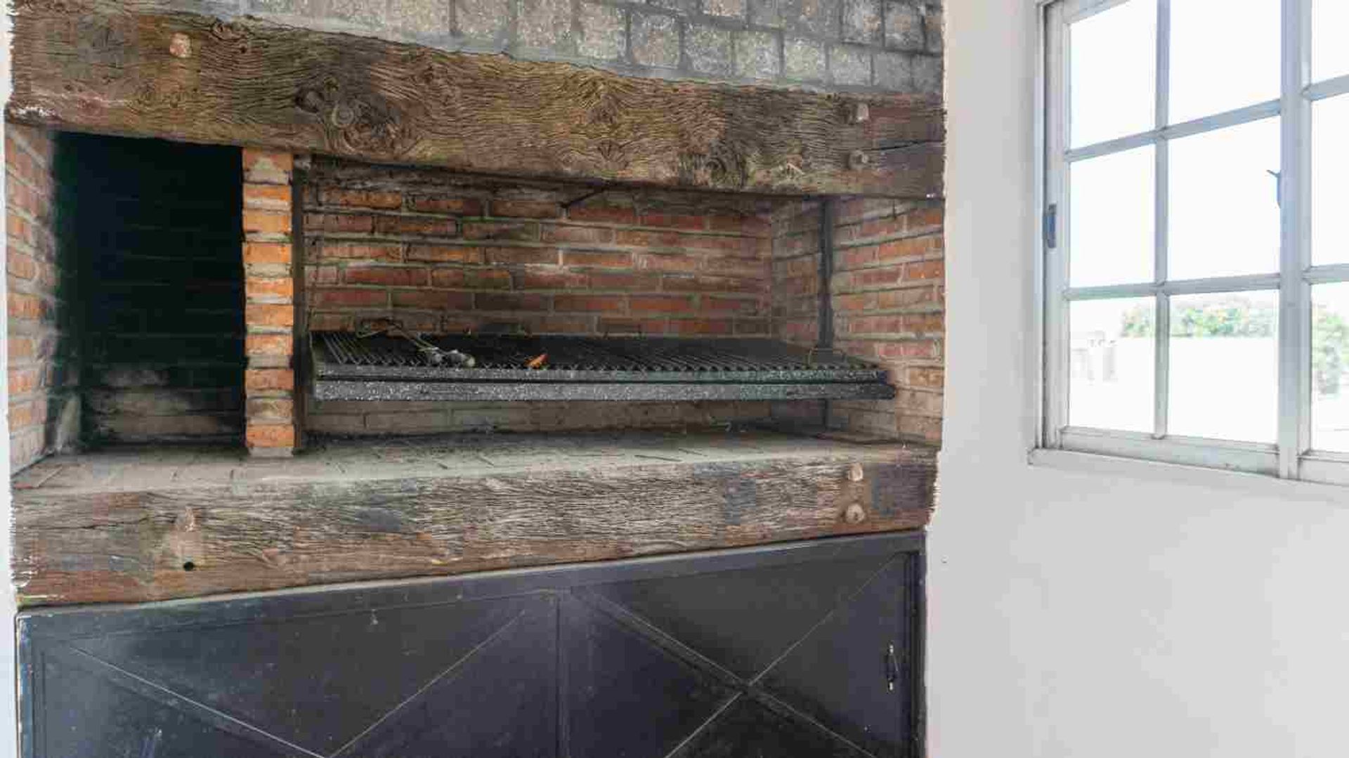 Venta PH 4 amb. quincho parrilla terraza permuta