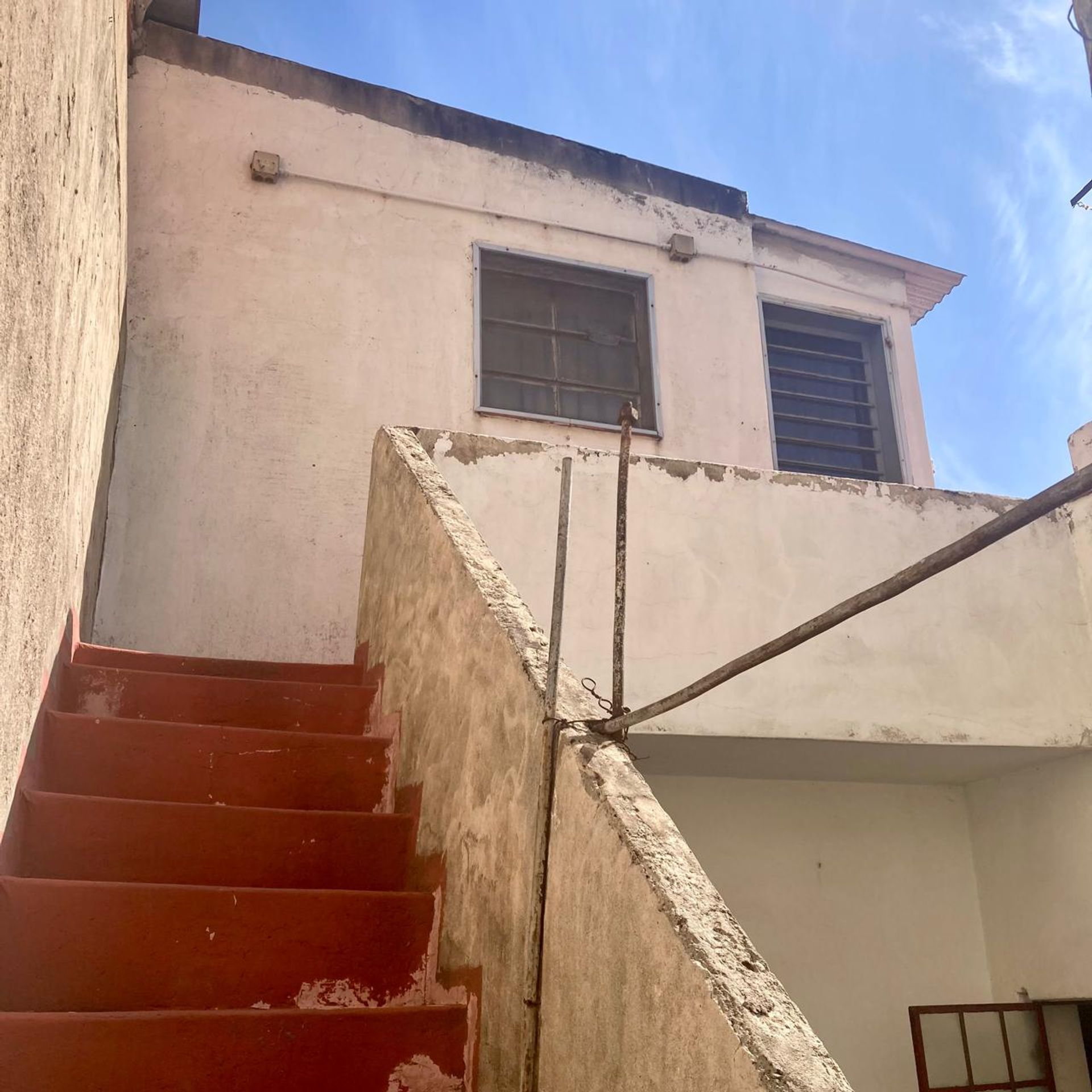 Venta Casa a Refaccionar, Florida Oeste, Centro