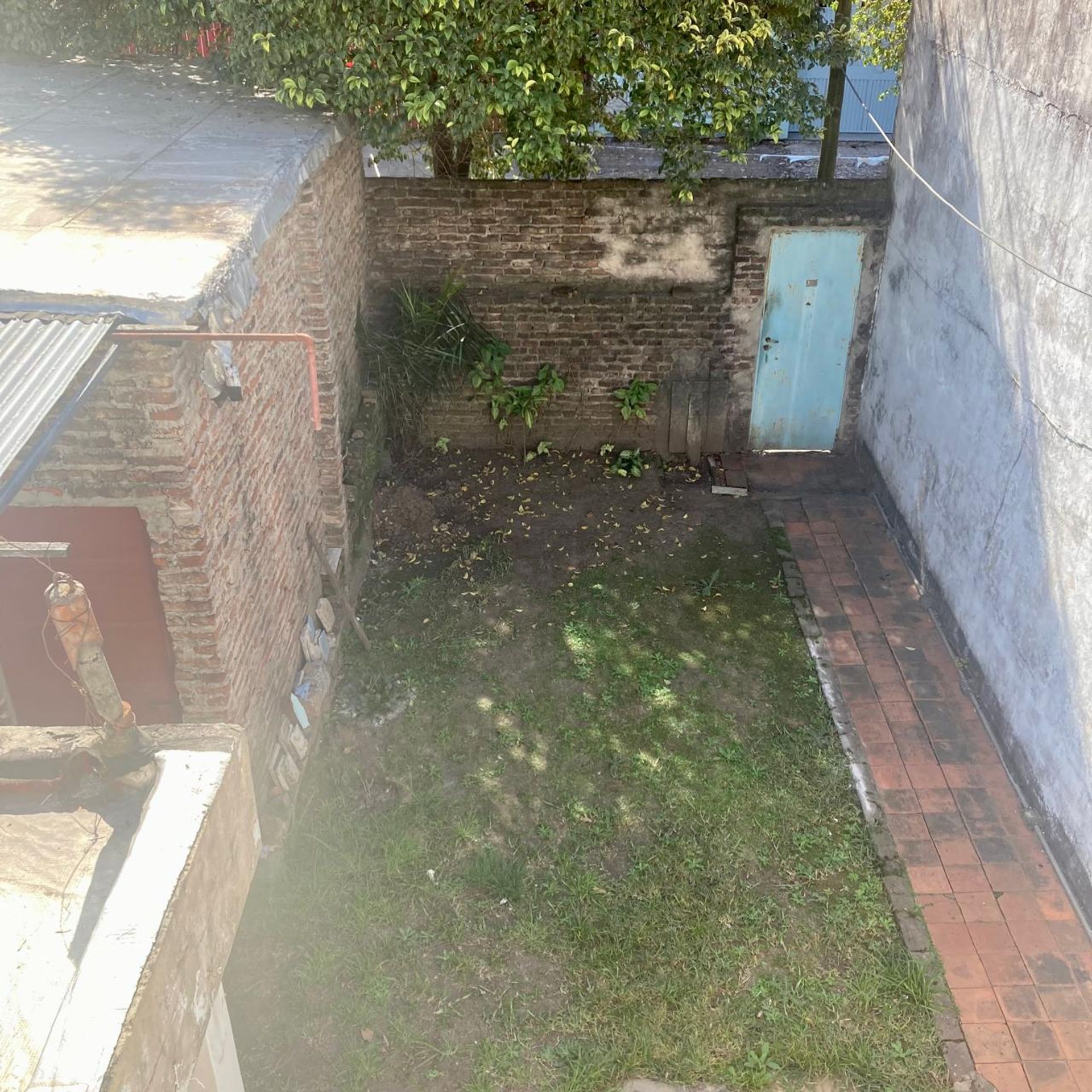 Venta Casa a Refaccionar, Florida Oeste, Centro