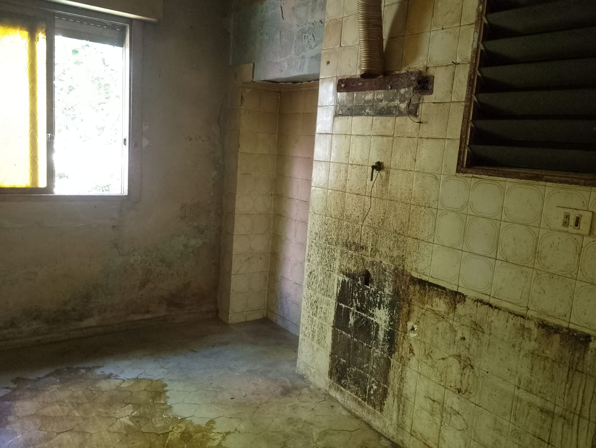 VENTA PH + LOCAL A REFACCIONAR en DON TORCUATO