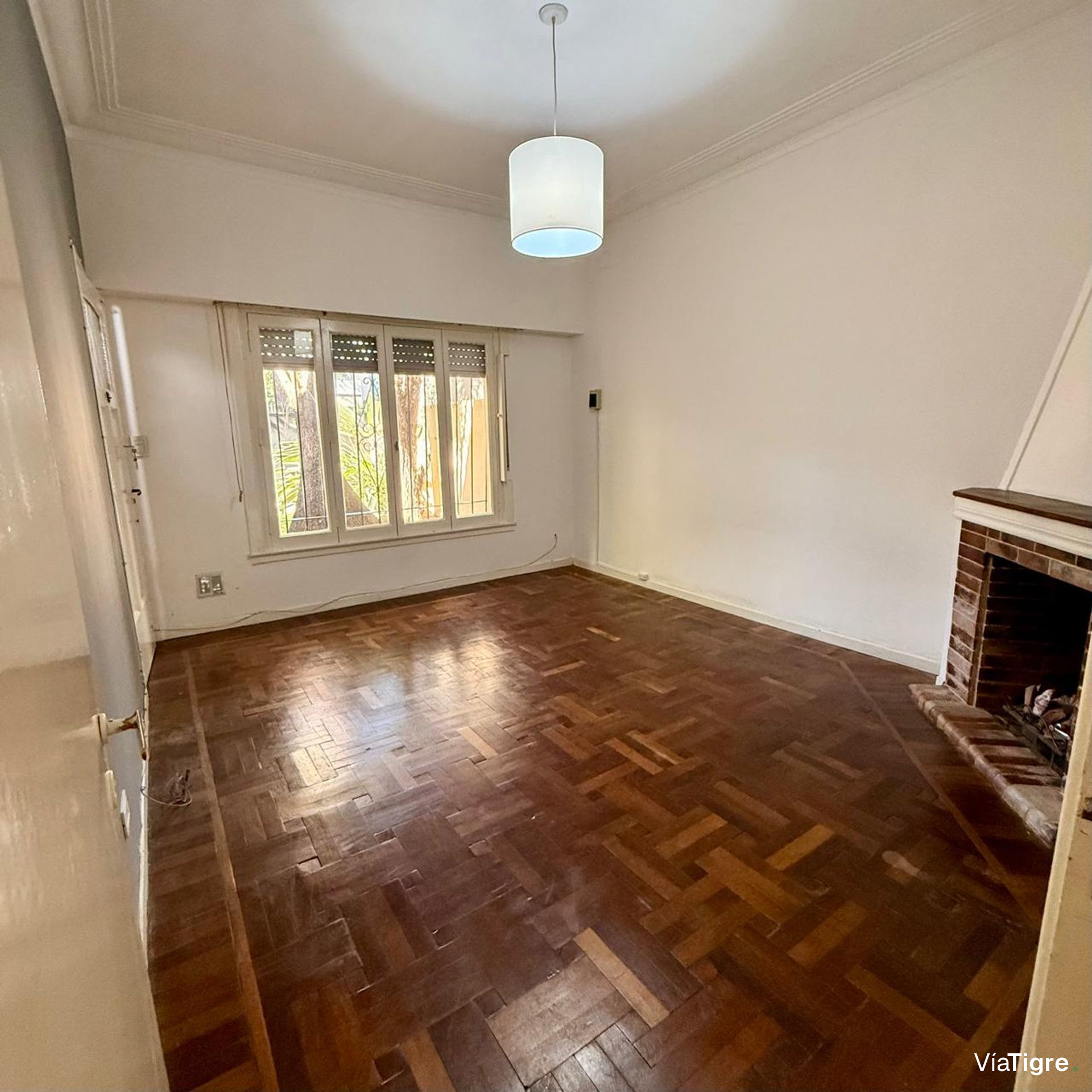 Venta casa multifamiliar en Olivos Barrio Golf