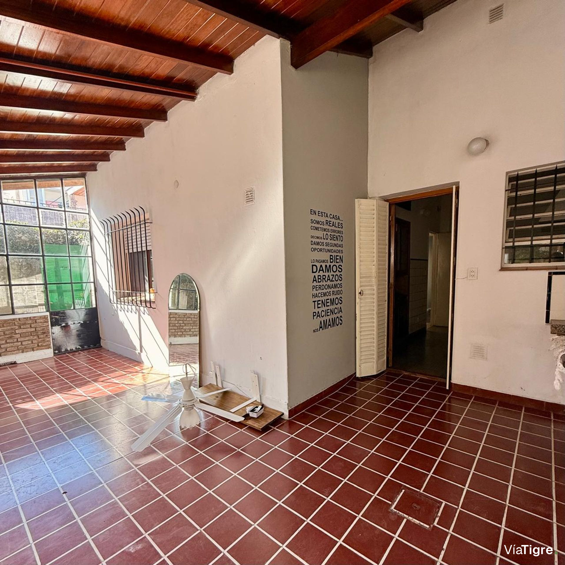 Venta casa multifamiliar en Olivos Barrio Golf