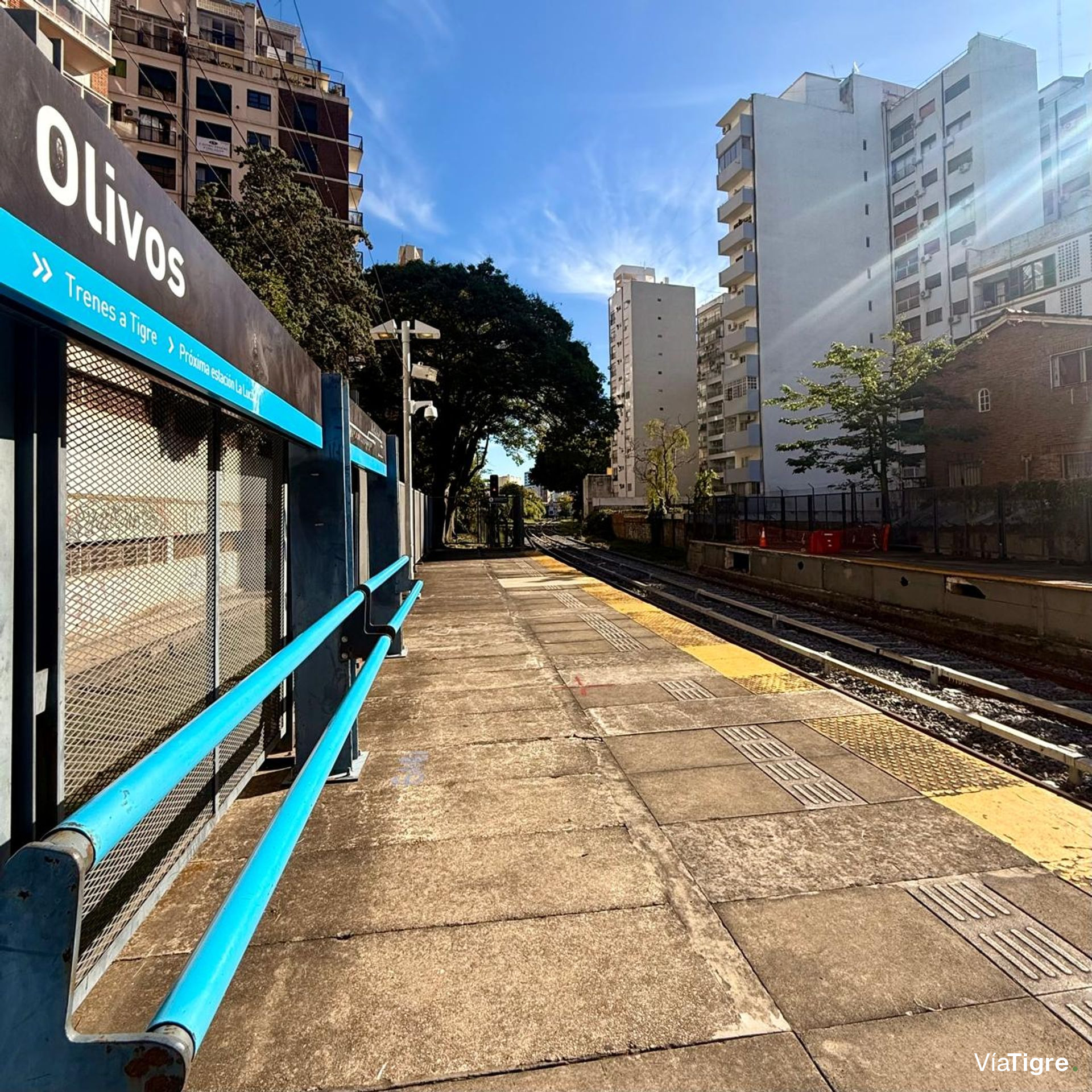 Venta casa multifamiliar en Olivos Barrio Golf