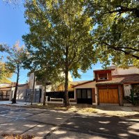 Venta de casa multifamiliar en Olivos